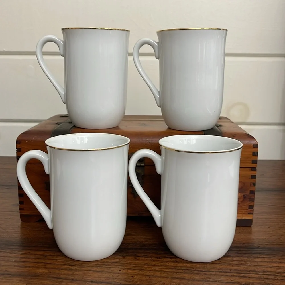 Set of (4) 1982 Norman Rockwell Good Old Days Diner Mugs